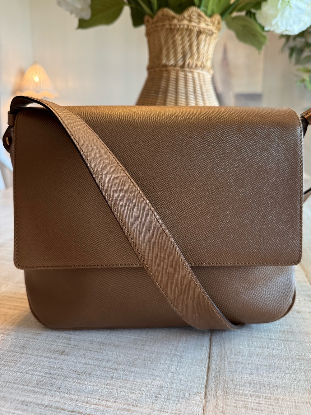 Vtg Salvatore Ferragamo Gancini Leather Shoulder Bag Camel Italy